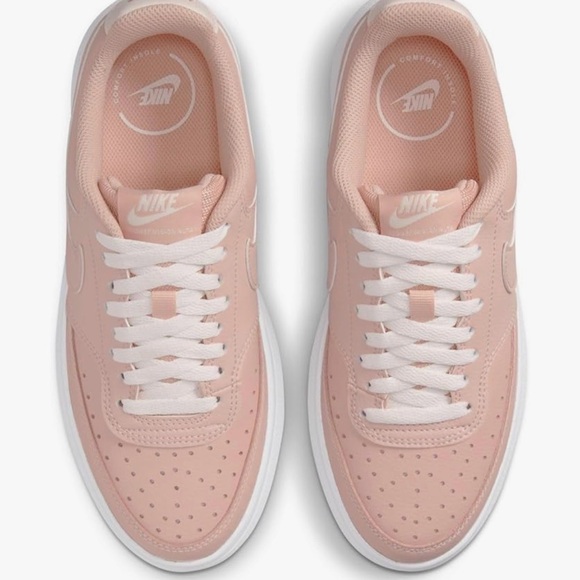 Nike Women's Sneakers in Pink Oxford - Picture 8 of 9